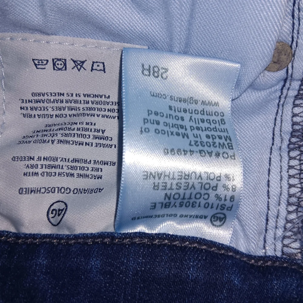 lululemon athletica Womens  Size 6 - Picture 2 of 8